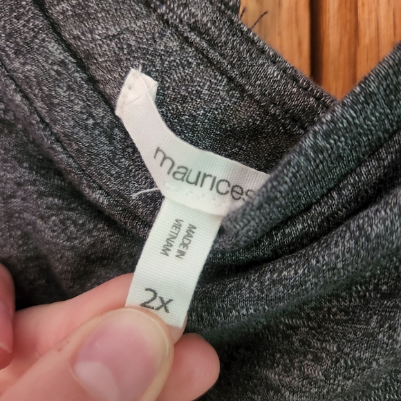 Maurices Tank - Picture 2 of 6